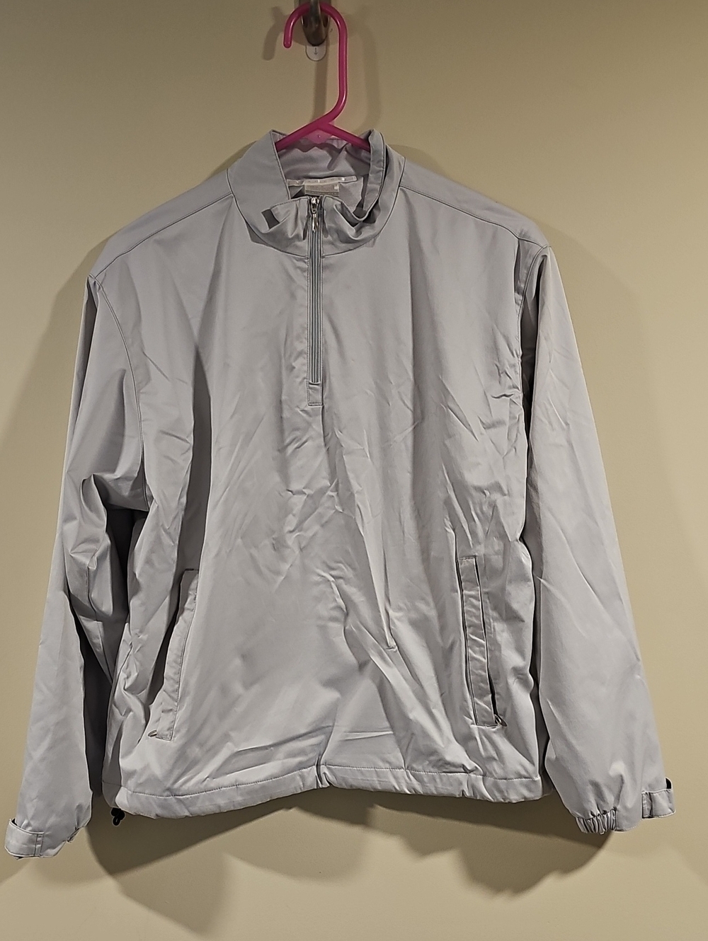 Nike Golf Clima Fit Light Gray Half-Zip Windbreaker. Medium.